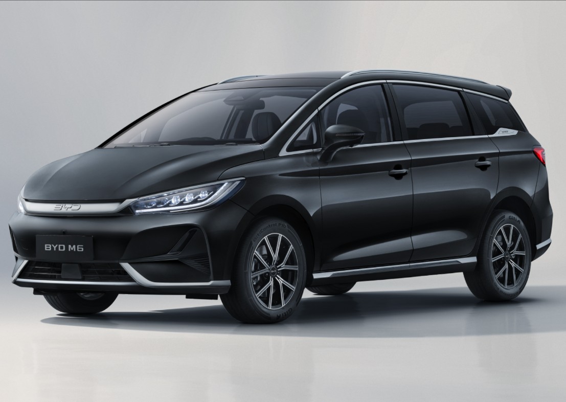 BYD M6 Cosmos Black