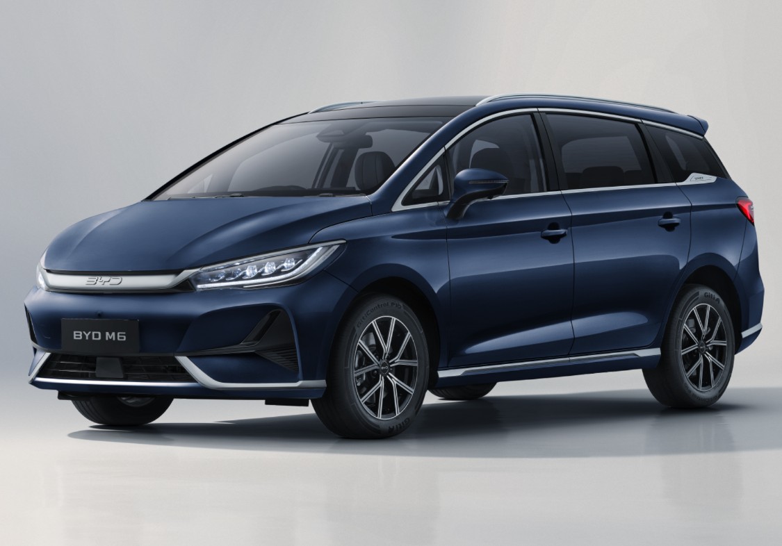 BYD M6 Quartz Blue