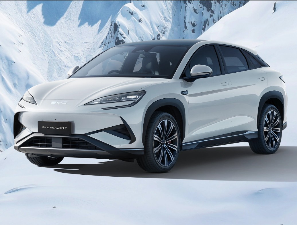 BYD Sealion Aurora White