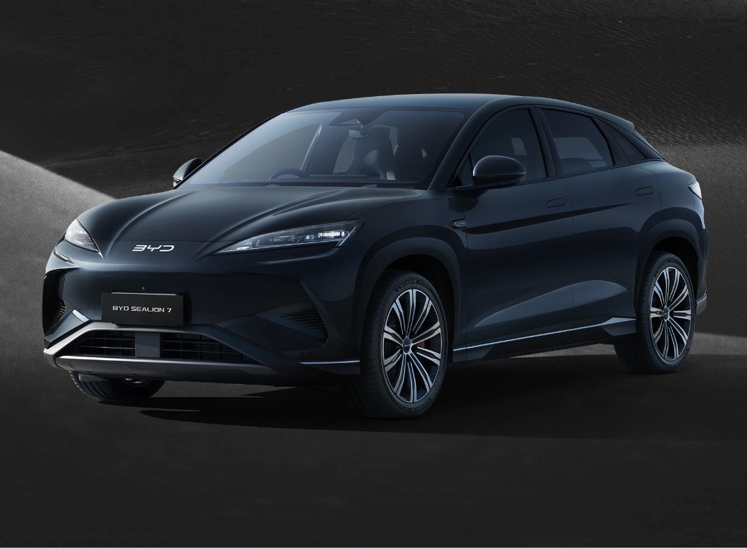 BYD Sealion Cosmos Black